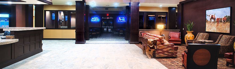 Comfort Inn & Suites Beeville Exterior photo